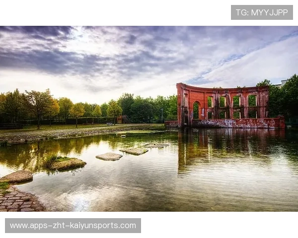 红衣首秀引爆关注，萨尔布吕肯未来太值得期待，萨尔布吕肯地图